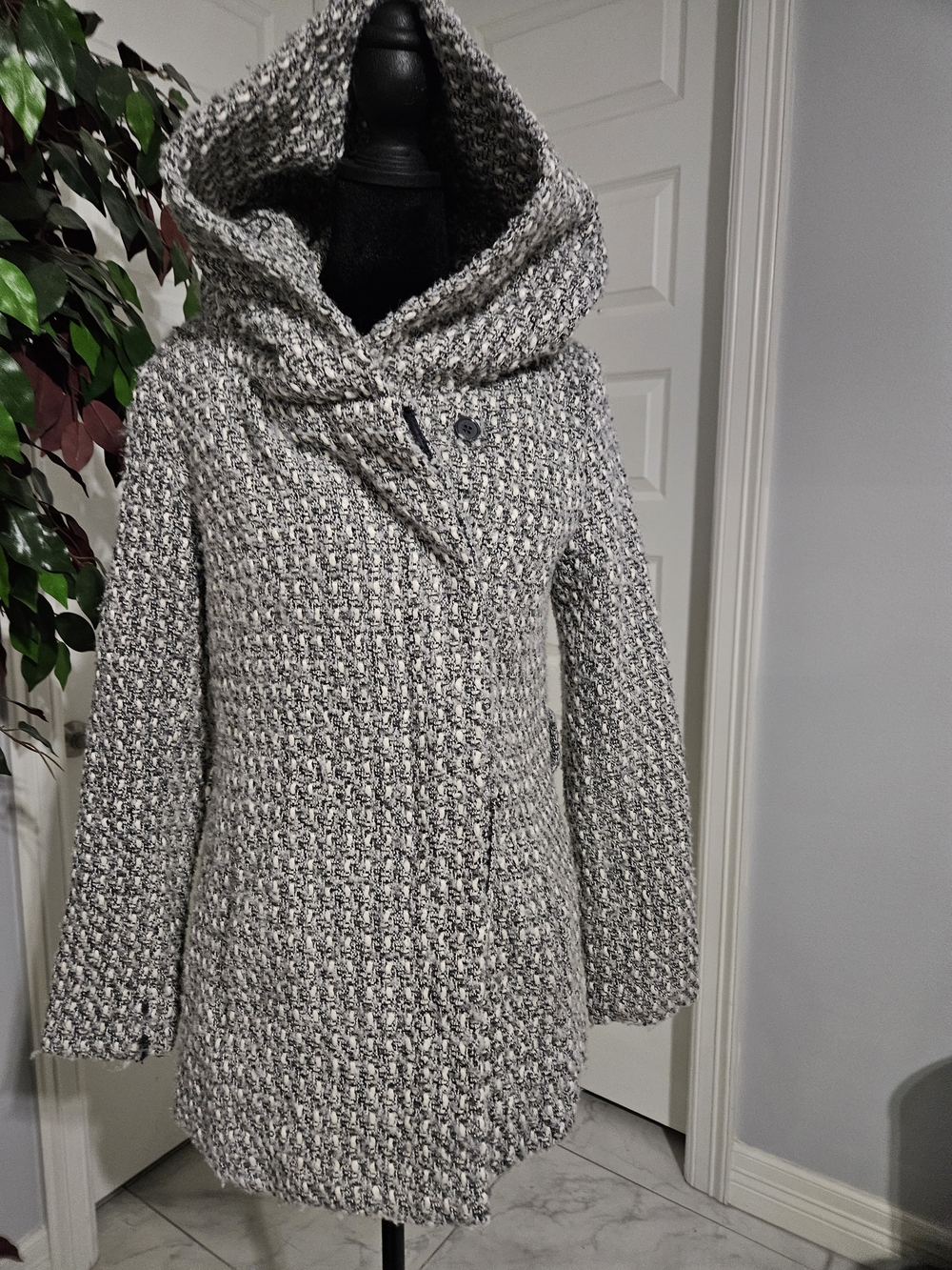 Mossimo Supply Co. Hooded Knit Trench Coat in Gray Speckle